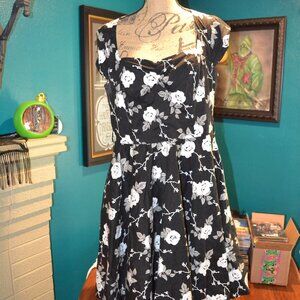Hell Bunny Vixen Dress Womens 2xl Black White Floral 50s Retro Pin Up Goth Alt